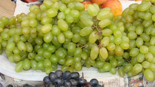 Is It Safe To Eat Grapes During Pregnancy?